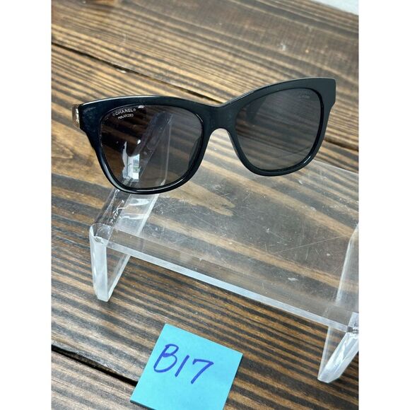 Chanel 5380-A C501/S8 Polished Black Frame w/Gray Lens Full Rim Sunglasses - Picture 2 of 9